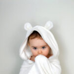 Shnuggle Bamboo Wearable Hooded Towel